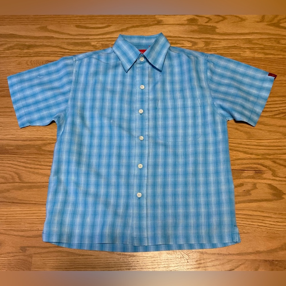 Boy’s Mossimo Blue Checkered Button Down Short Sleeve Shirt. Lightweight.